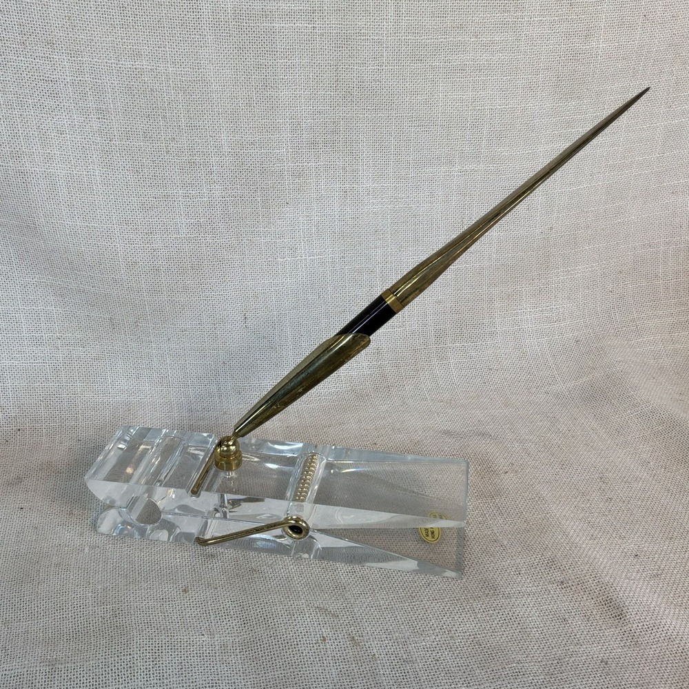 VTG Clear LUCITE PAPER CLIP PAPERWEIGHT Pen Holder And Pen Needs‎ Ink